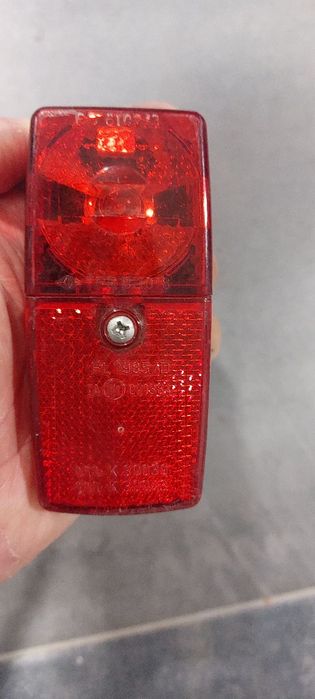 Luz de presença traseira para dinamo