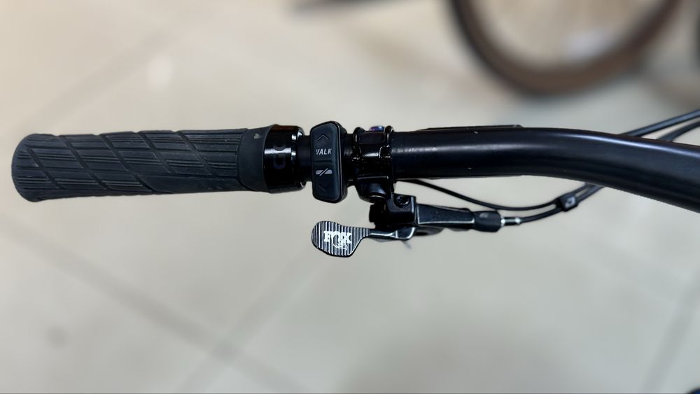 Велосипед Mondraker Neat RR