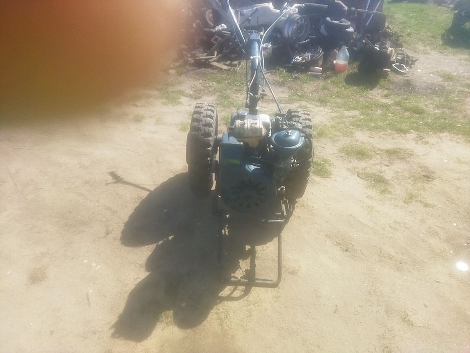 Продам мотоблок  МТЗ 05