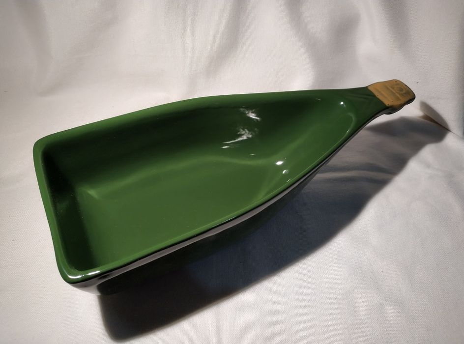 Bottle-Shaped Terrine432328968997457920