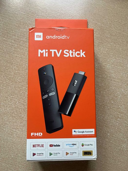 Смарт ТВ приставка Xiaomi Mi TV Stick FHD