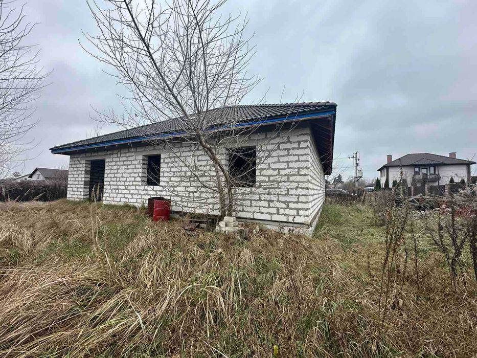 Будинок, де виростуть щасливі діти — в самому центрі Димера!