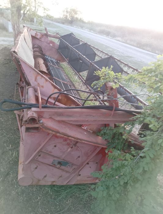 Продам комбайн Massey Ferguson 38RS з двигуном ЯМЗ-238