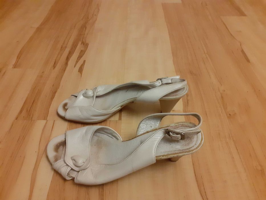 Letnie buty skorzane 36