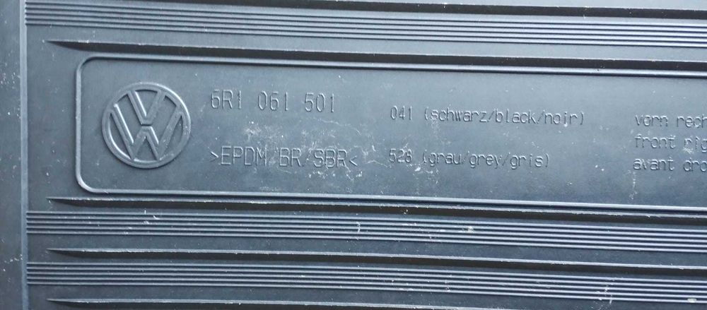 Oryginalne Dywaniki Vw Polo 6R