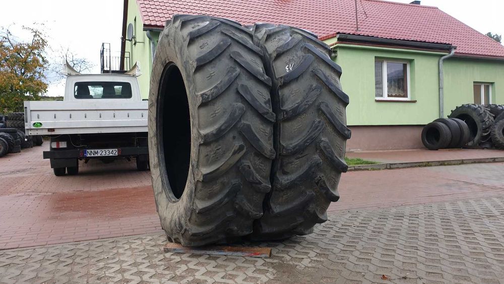 520/85r42 20.8r42 20.8-42 Alliance 60% 2015r bez napraw