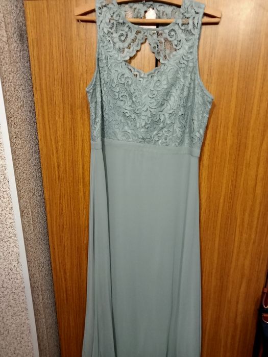 Продам женское платье