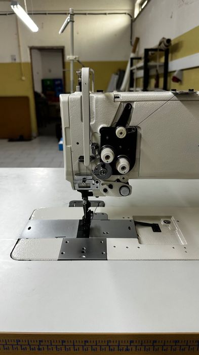 Máquina de costura