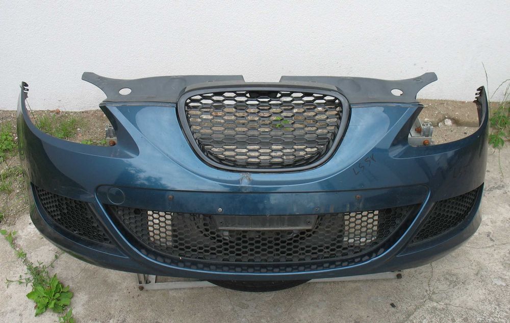Seat Altea Toledo III zderzak przód kompletny LS5Y