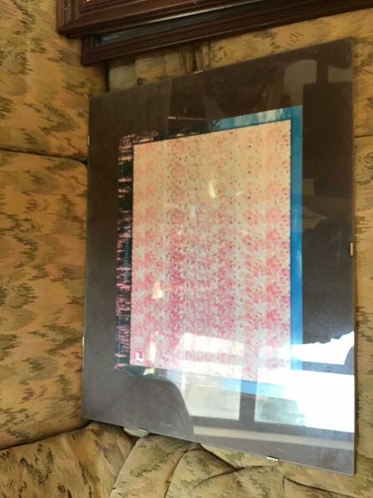 quadro cor de rosa e preto