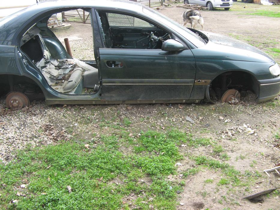 Opel omega b sedan benzyna 2.5 na czesci