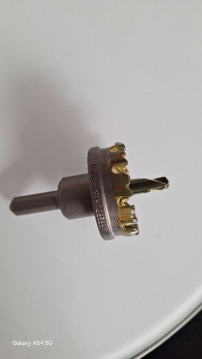 Otwornica frez do twardych powierzchni