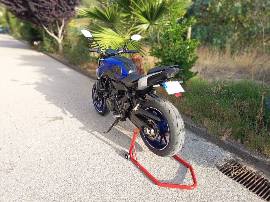 Yamaha MT 07 2021