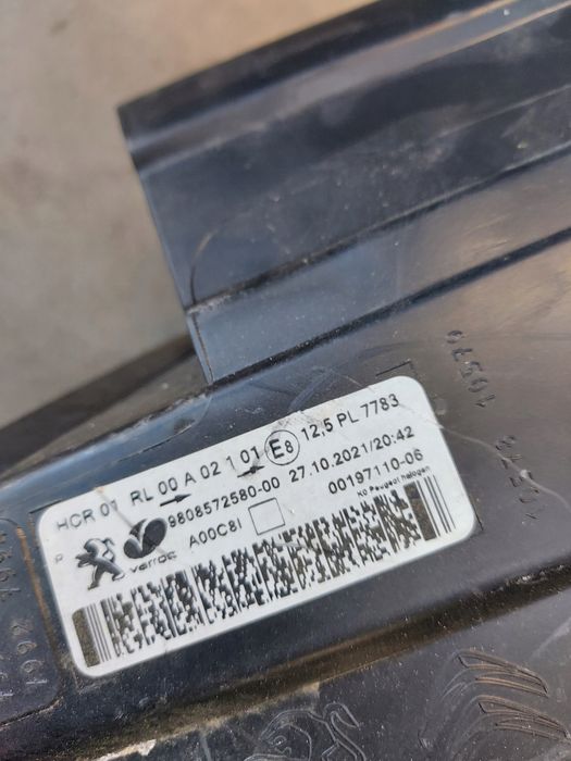 lampa prawy przód expert iii jumpy iii scudo iii zafira d 9808572580