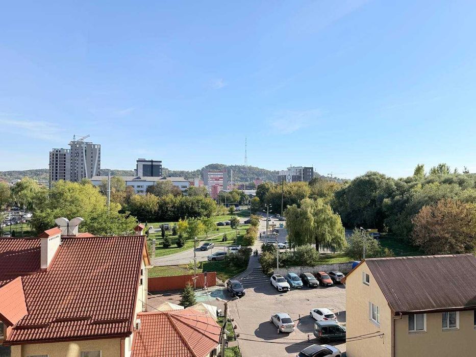 Продаж 3 кімнатної квартири в ближньому центрі міста по вул Лінкольна