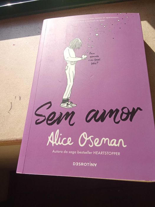 Sem amor de Alice Oseman