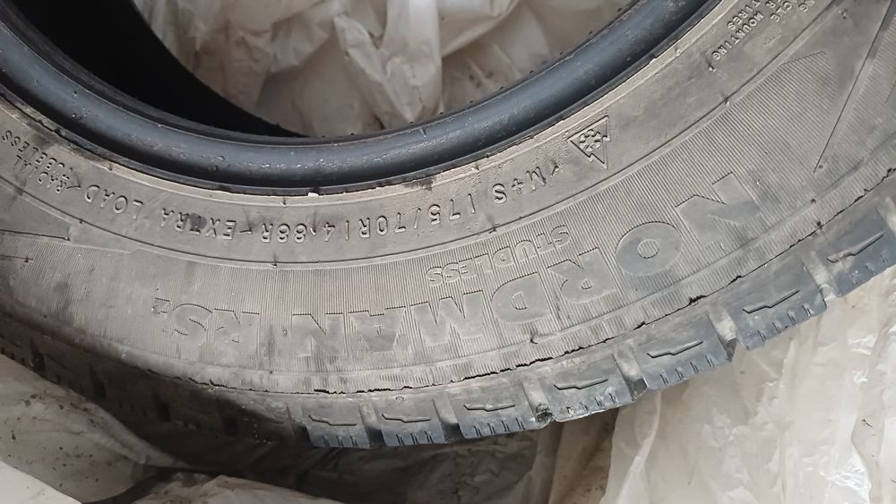 Шини зимові Nordman RS2  175/70 R14