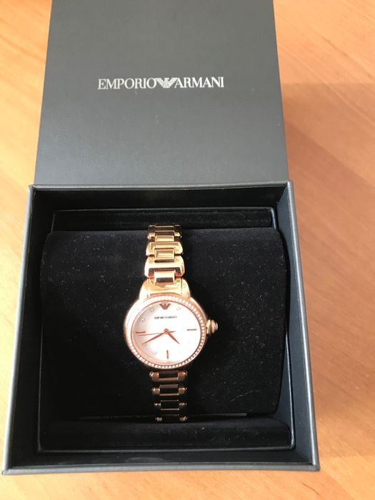 Часы женские Армани оригинал