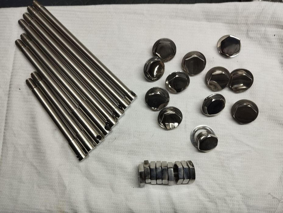 Ява гайки вилки та осі колеса нержавійка