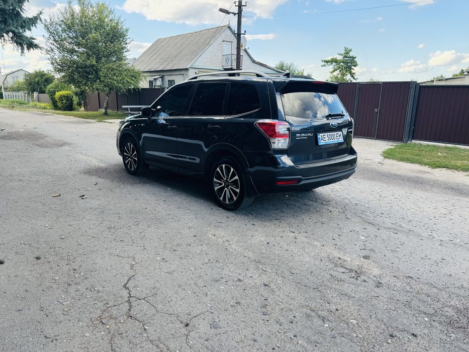 Subaru Forester 2016 идеальнейшее состояние Европа