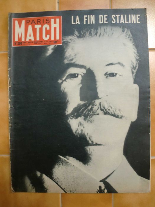Revistas antigas do Período da II Guerra Mundial