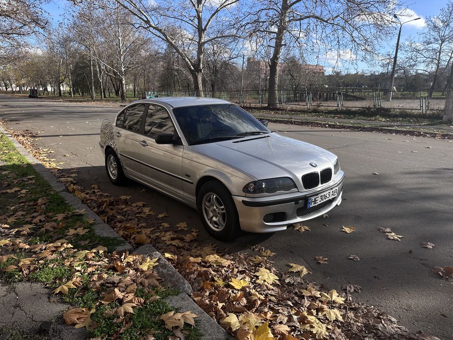 Продам бмв 318і реальный торг уместен!
