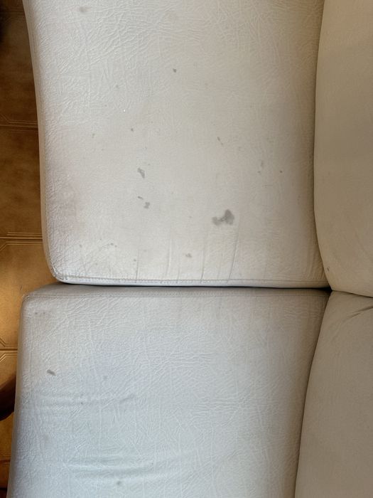 Sofá 2 Lugares Muito Confortável