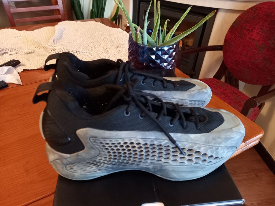 Anthony Edwards 1 Low