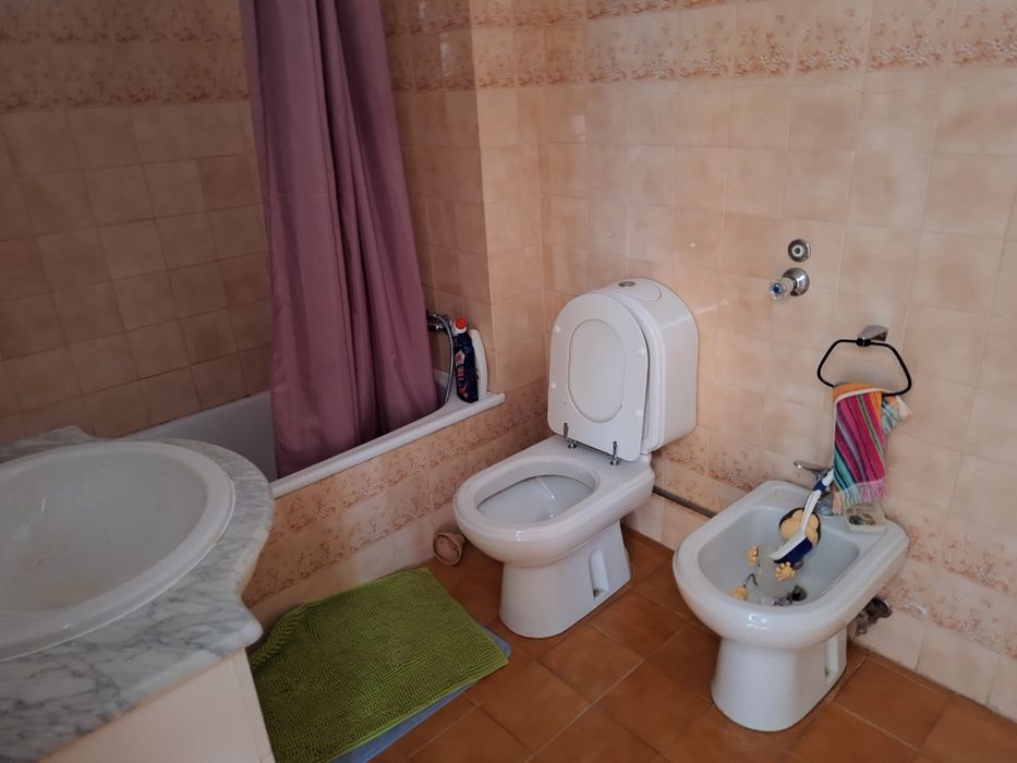 Arrenda se apartamento t2