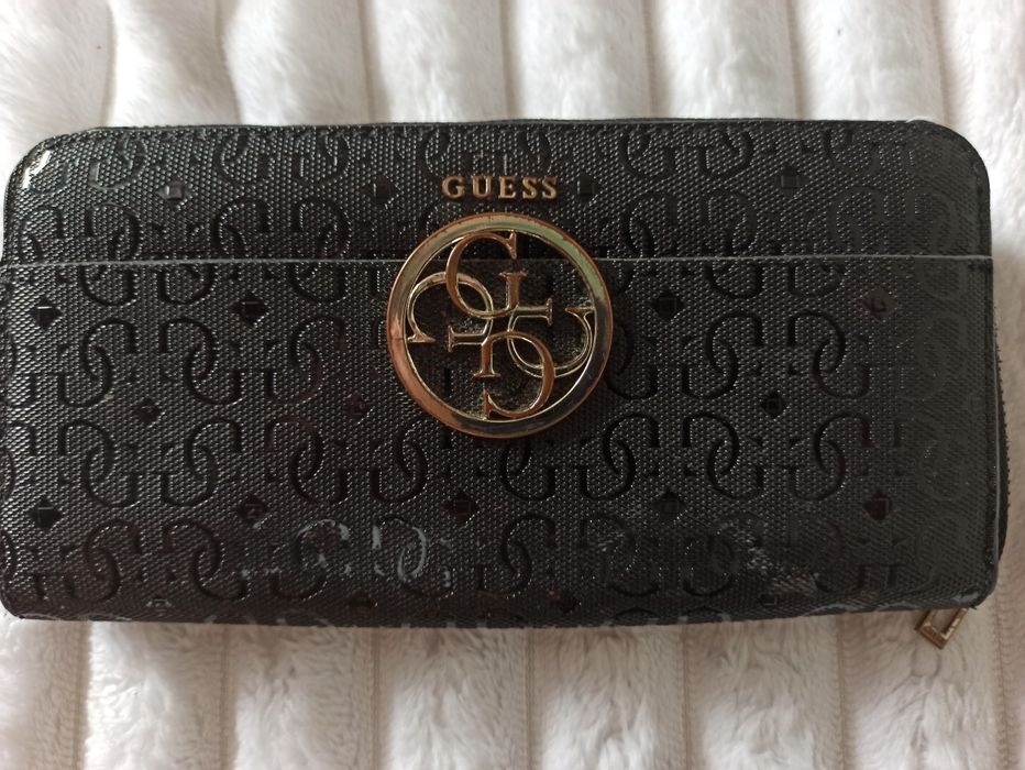 Продам Гаманець Guess