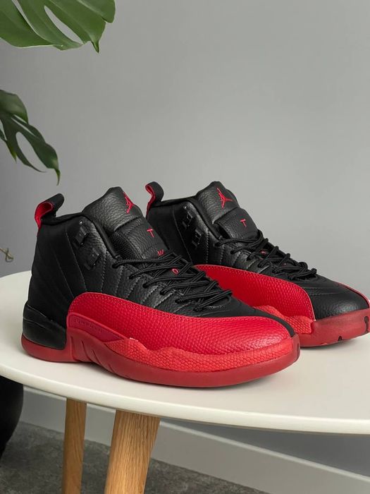 Кросівки Air Jordan 12 Retro Flu Game/Playoffs Black/Whitе