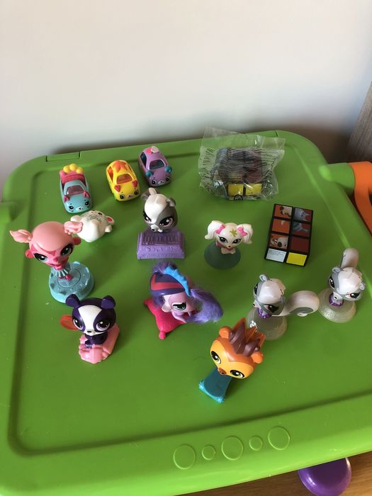 Brindes do Mc Donalds e Burger king