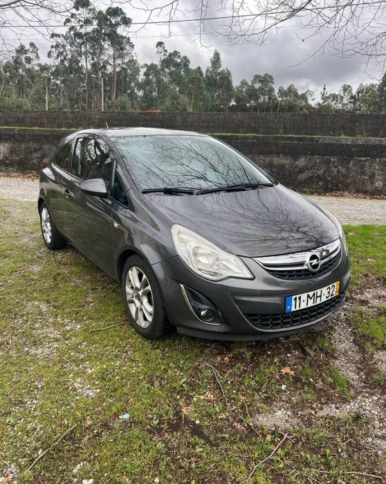 Opel Corsa 1.2 Black Edition