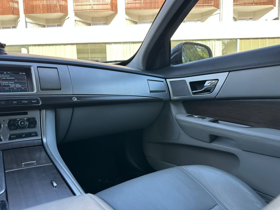 Jaguar XF 2.2D Full Extras