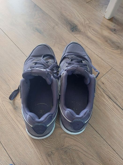Nike venture Runner fiolet rozmiar 39