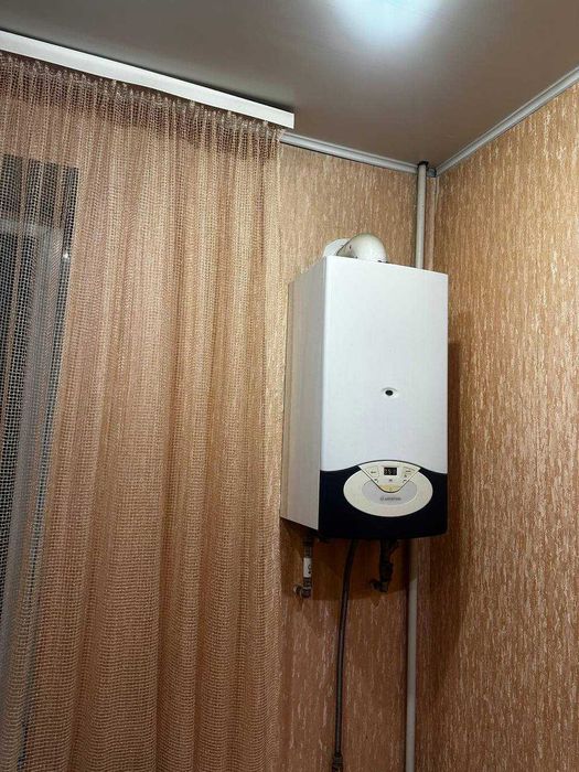 Продам 3х сталинку в центре с автономным отоплением