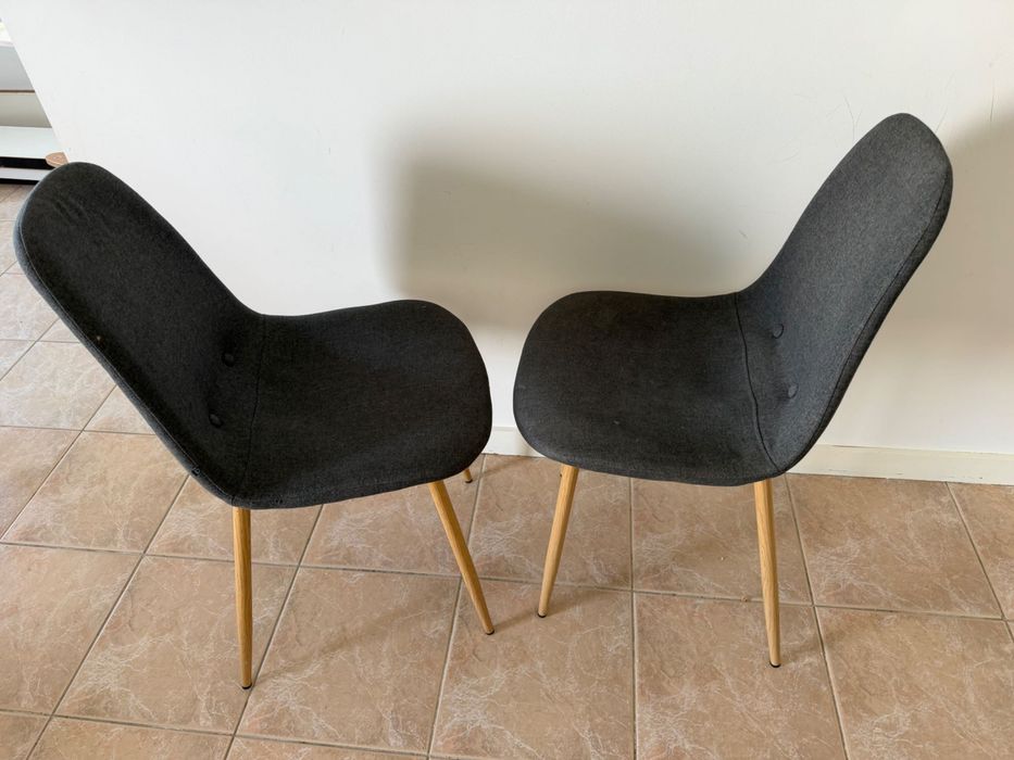 4 Cadeiras mesa cinza estofadas