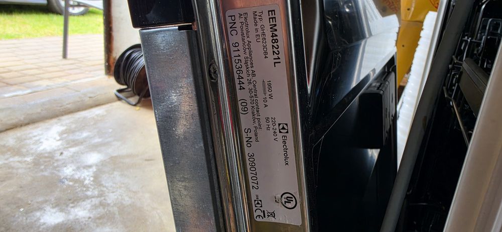 Zmywarka Electrolux EEM48221L uszkodzona / brak prądu / na części