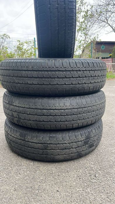 Продам шини 195/80/15