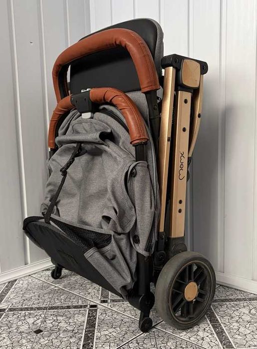 Wózek spacerowy Momi Estella