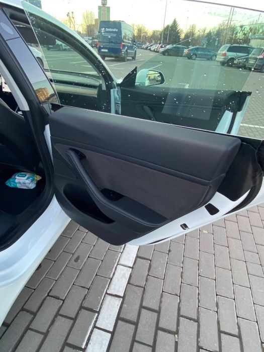 Тесла 3 , Long Range 2020 рік Повний привід