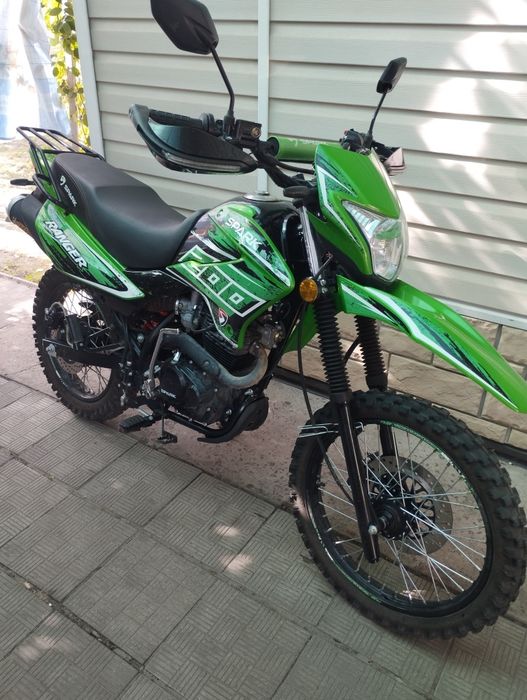 Мотоцикл SPARK SP200D-4 эндуро кросс