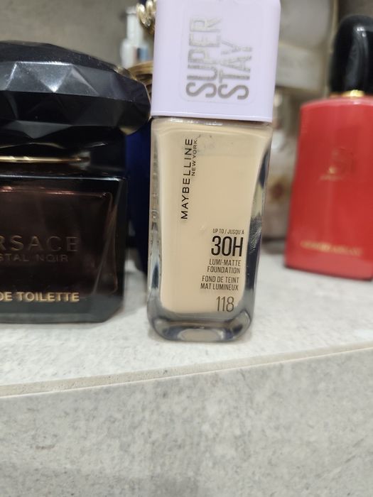 Maybelline Super Stay 118