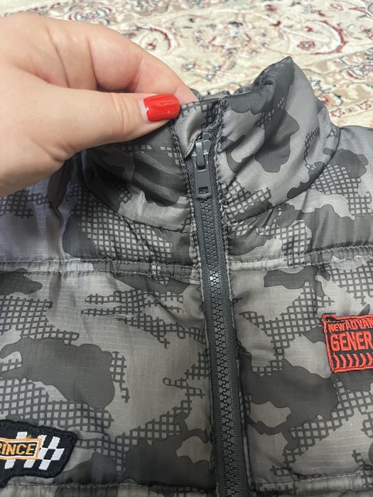 Продам жилет,жилет F&F, теплий жилет