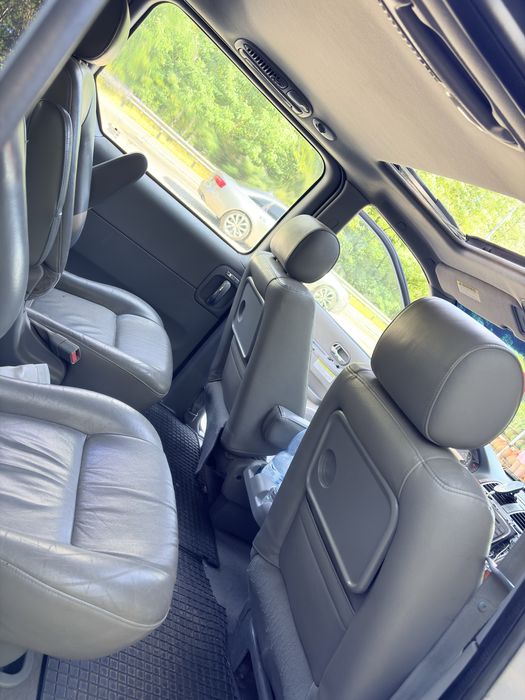 Kia Carnival 2003 • 2.9 дизель • автомат