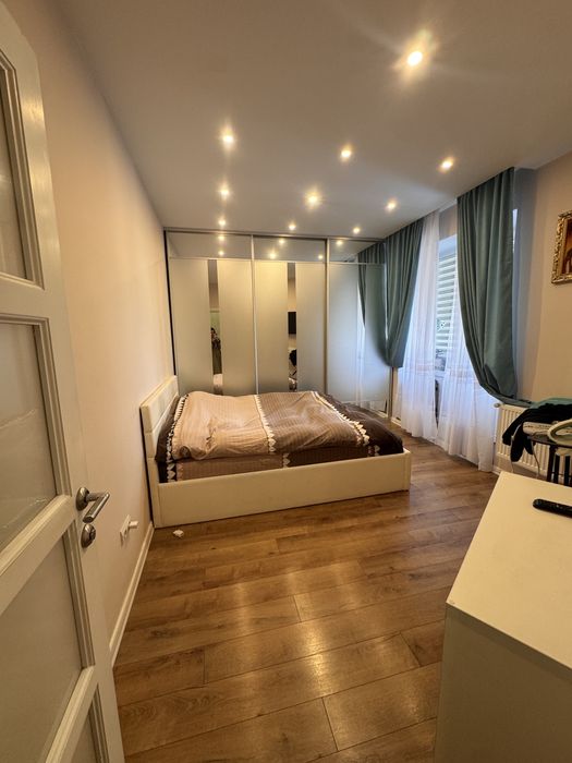 Продам 3-х кімнатну квартиру .,Хіміків 7 (96 кв. м.)