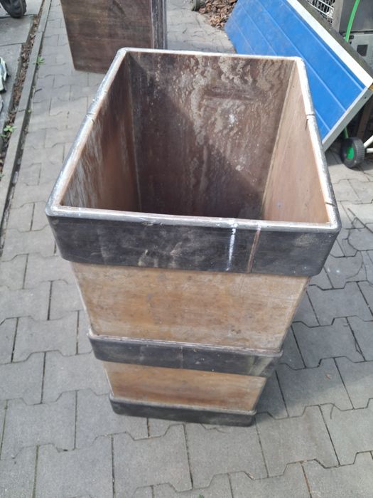 wanna galwaniczna, zbiornik na chemię