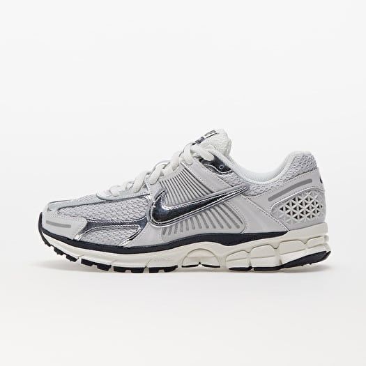 Шикарні Nike zoom vomero 5