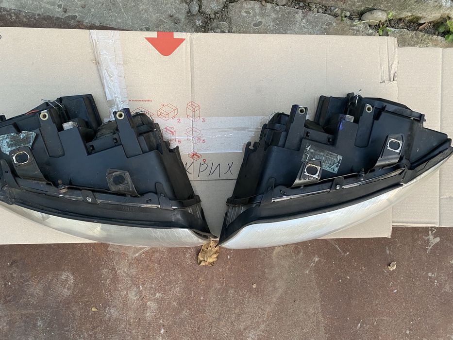 ліва фара ауді а4б6