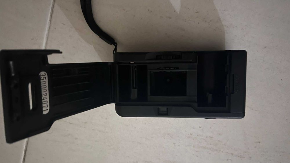 Máquina fotográfica Bluesky FF-335